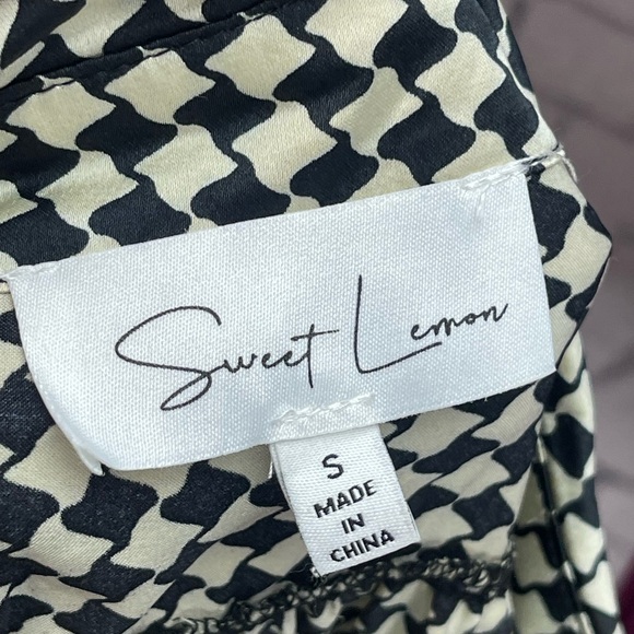 Sweet Lemon size small houndstooth check black and cream shirt dress - Picture 5 of 6